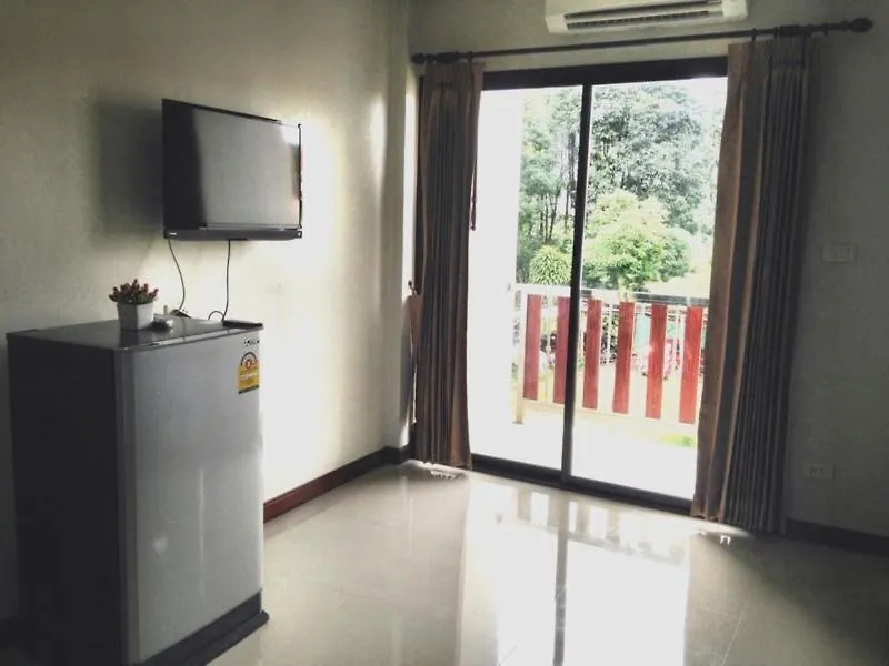 Pra-Ae Lanta Apartment Ko Lanta فندق