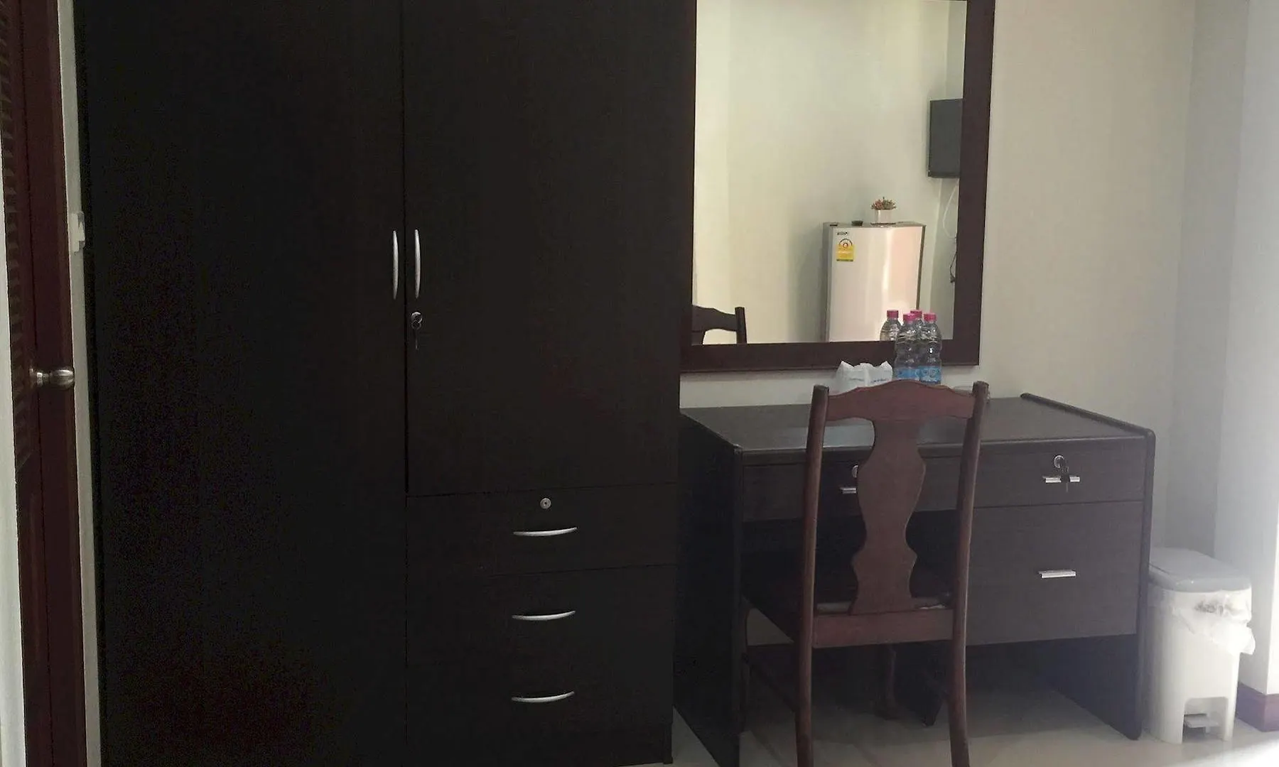 فندق Pra-Ae Lanta Apartment Ko Lanta